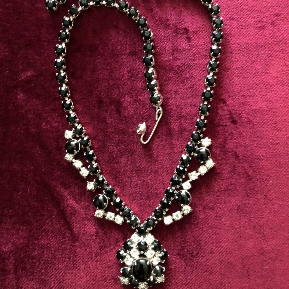 Necklace, Costume Jewelry